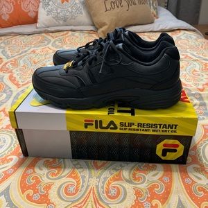Men’s FILA slip resistant shoes